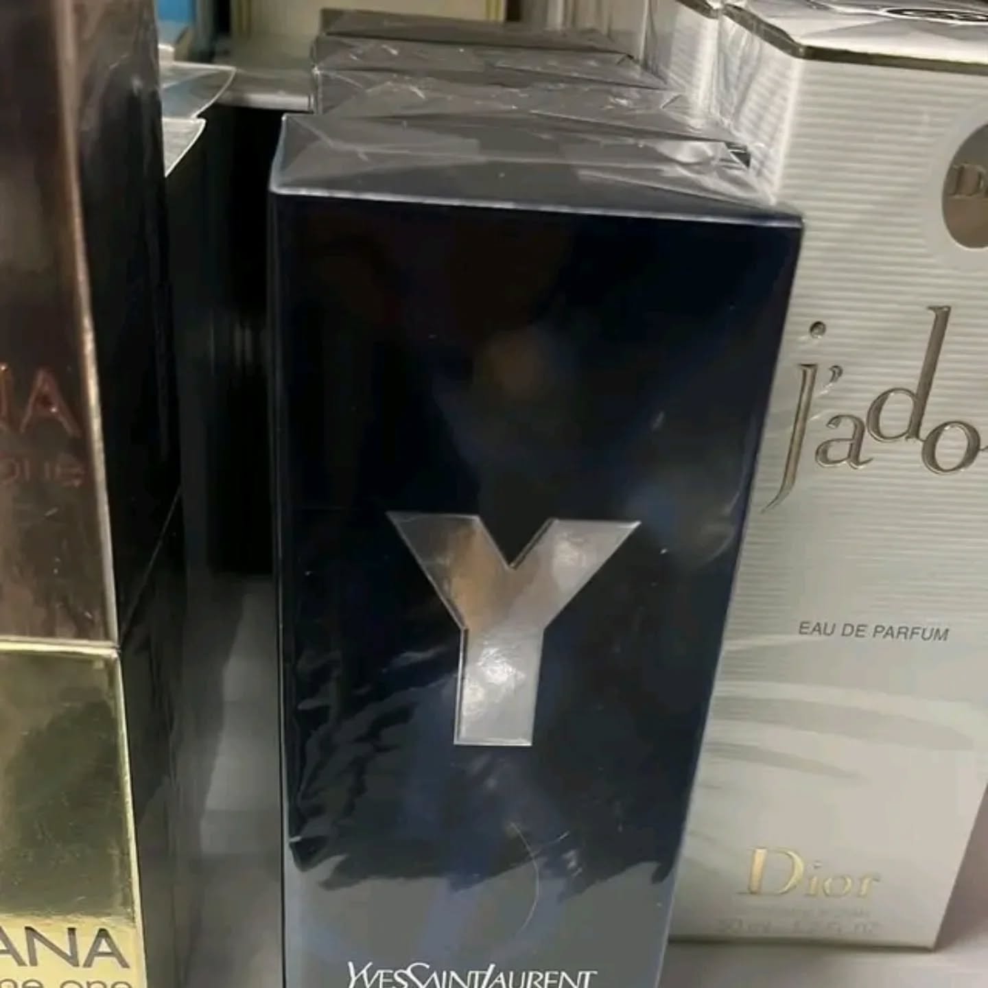 Mixed brand Perfume pallets - Image 13