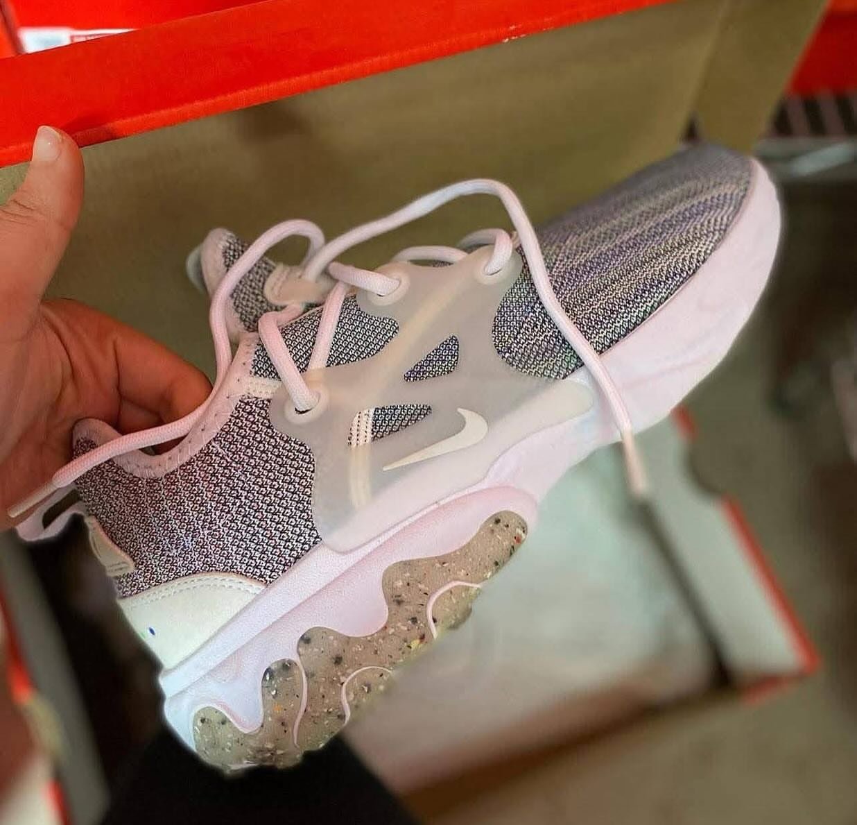 Nike shoes 👟 pallets - Image 5