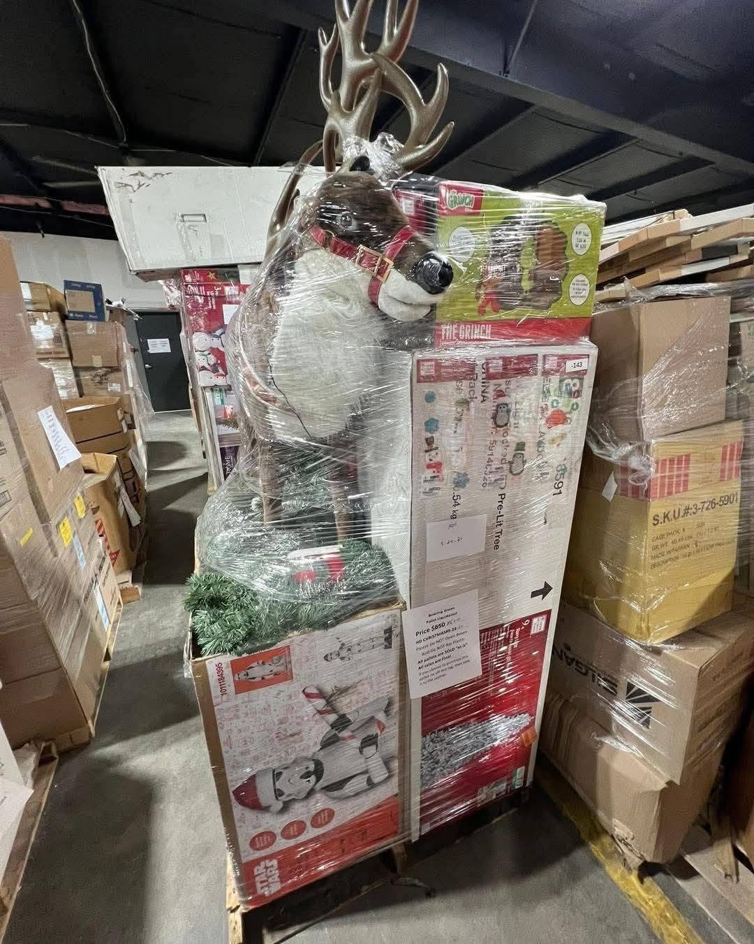 Christmas Pallets - Image 5