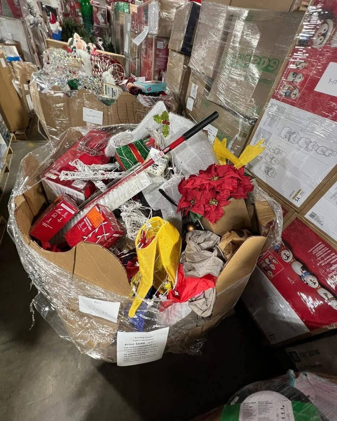 Christmas Pallets - Image 2